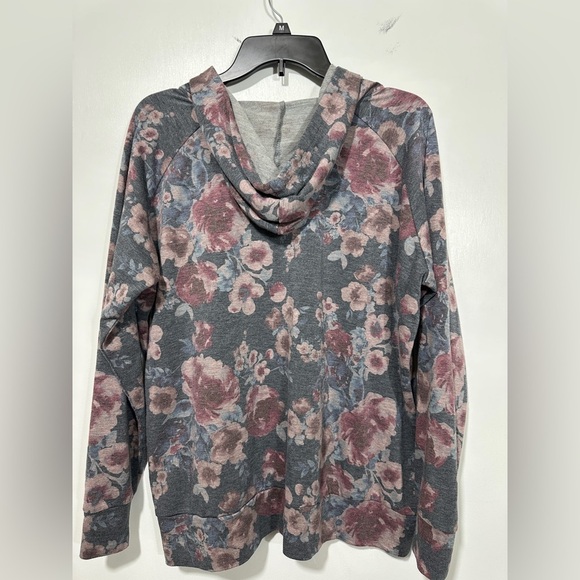 Avenue plus size lightweight jacket - Picture 2 of 3